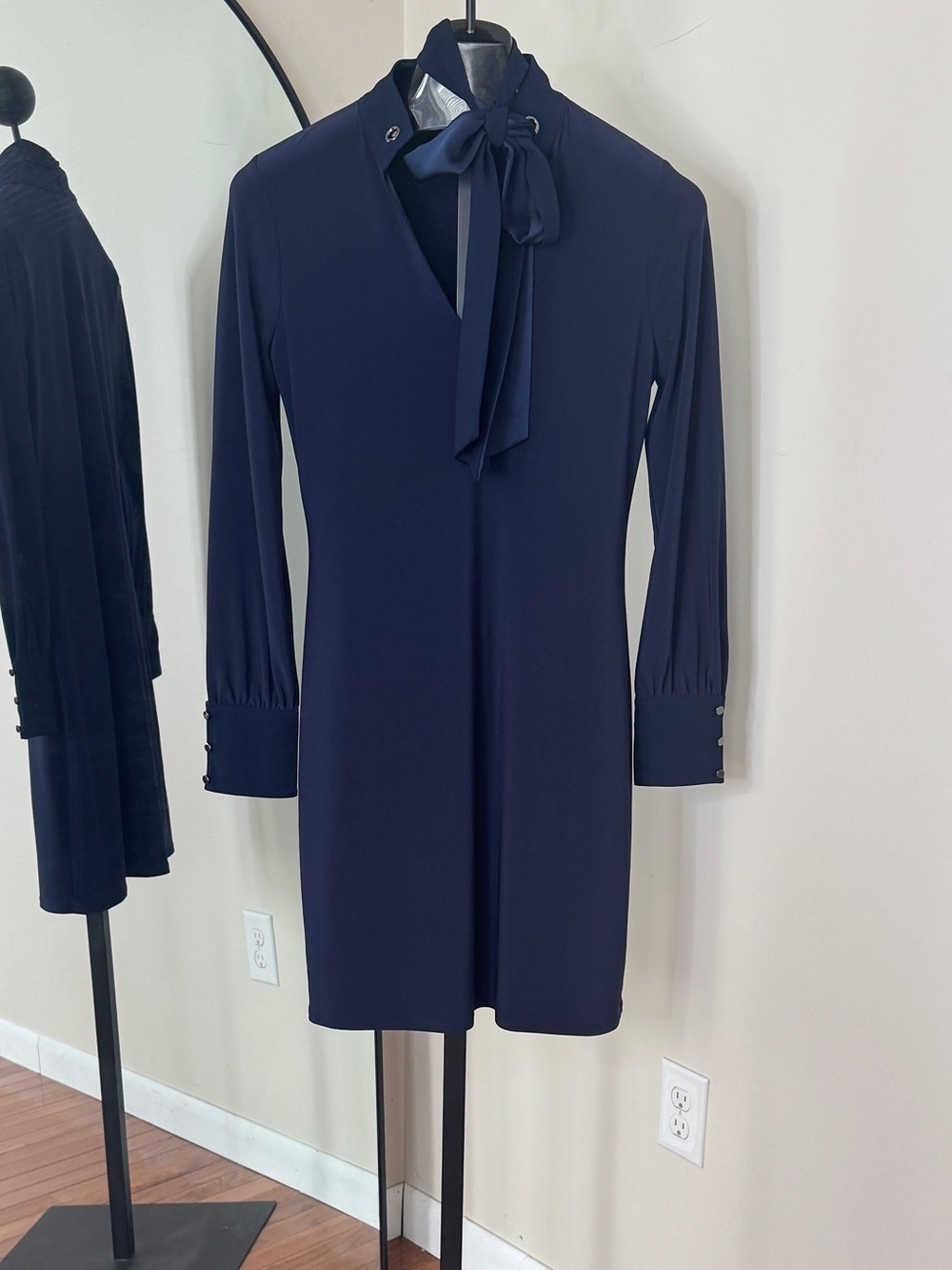 White House Black Market Jersey Tie Dress Navy Size M